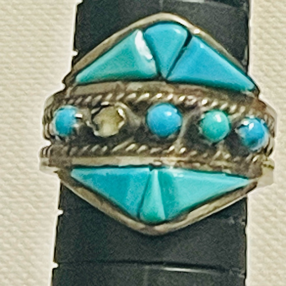 VTG NATIVE AMERICAN ZUNI Sterling
Silver Turquoise Ring Sz 7.5